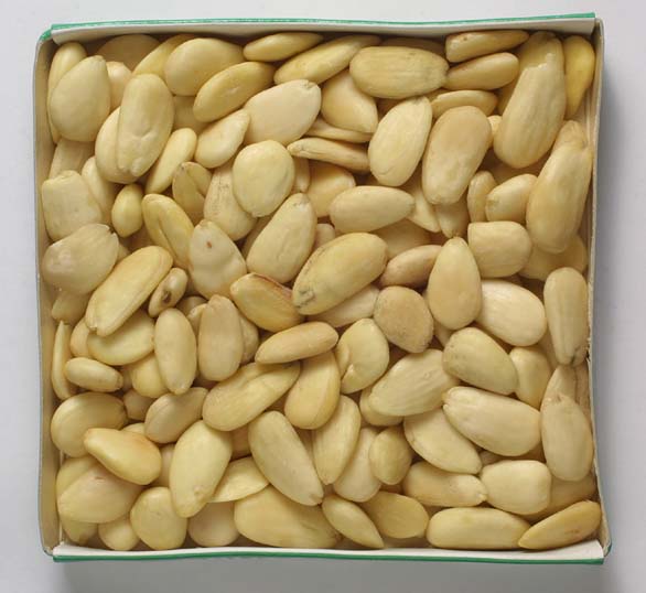 Organic Peeled Almond Kernels Ekowarehouse